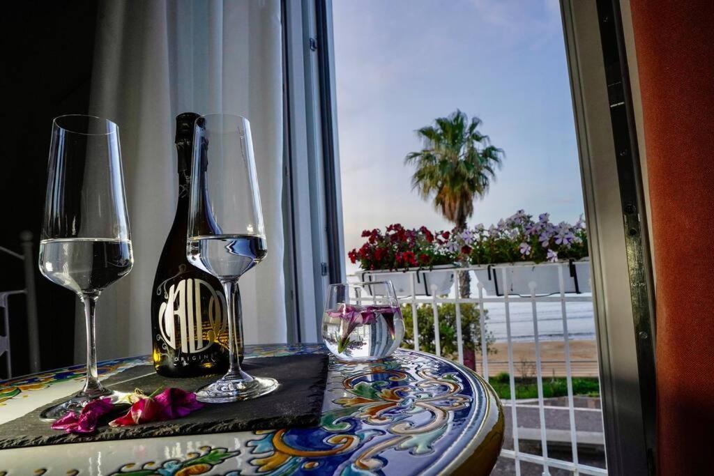 Aquamar Bed And Breakfast クロトーネ エクステリア 写真
