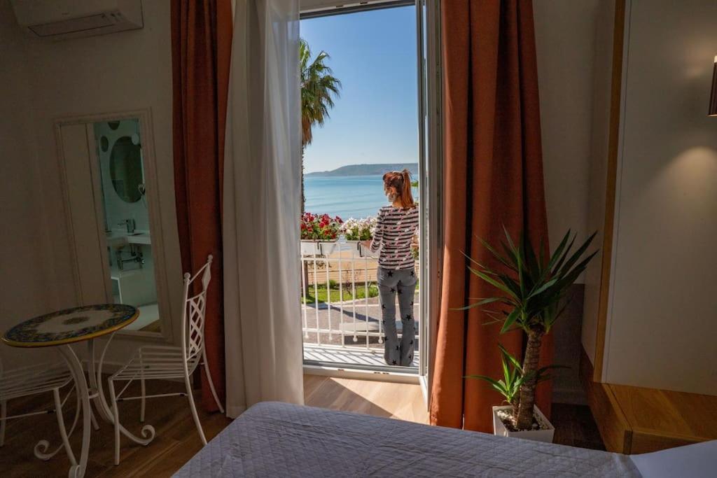 Aquamar Bed And Breakfast クロトーネ エクステリア 写真
