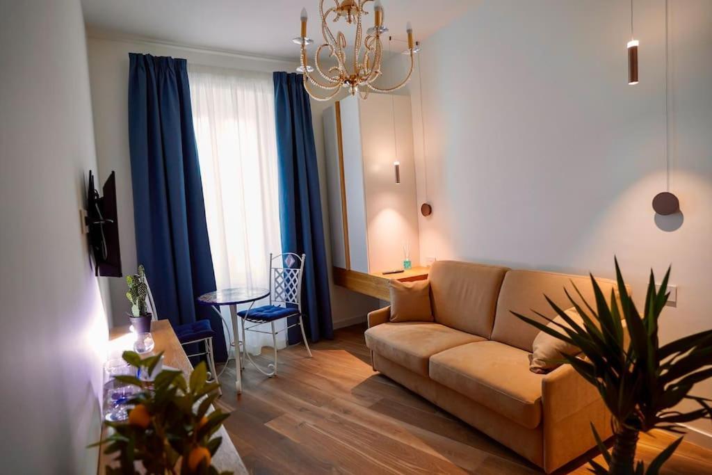 Aquamar Bed And Breakfast クロトーネ エクステリア 写真