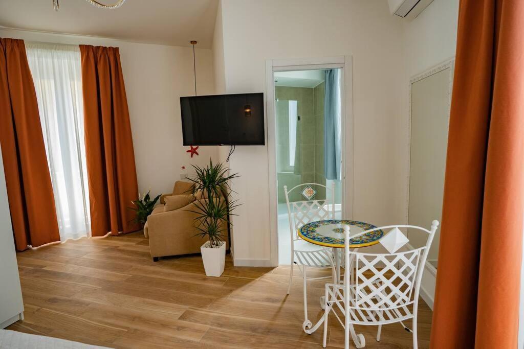 Aquamar Bed And Breakfast クロトーネ エクステリア 写真